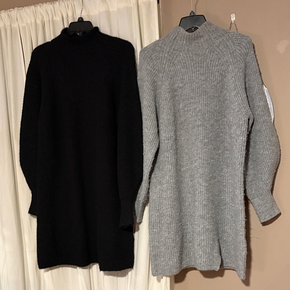 Bebe Cozy Black and Gray Women's Sweater Dress - both worn twice. Nonsmoking